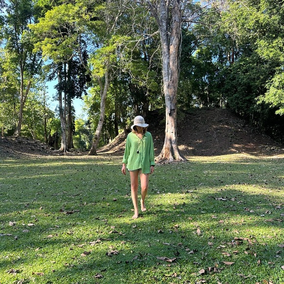 Meet your Posher, Ruth - Picture 1 of 1